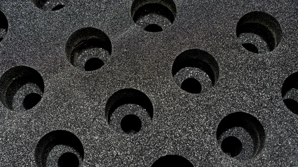 Gabka dopasowana do mikrofonu.webp