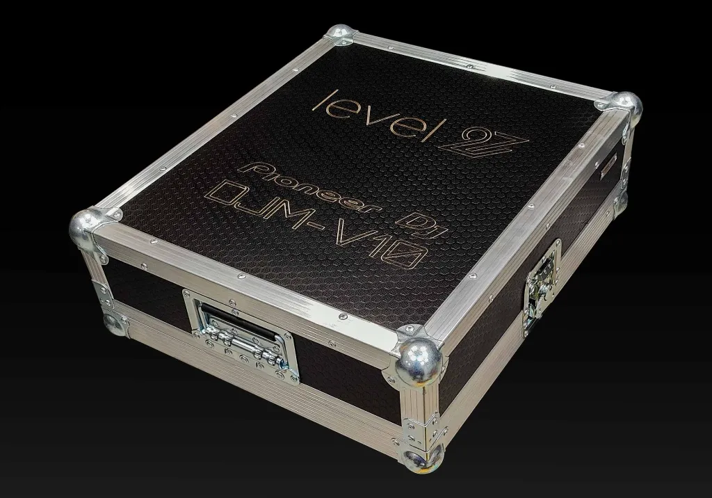 case DJ profesjonalny zamknięty case art.webp