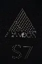 Osobista personalizacja skrzyni CASE-ART - precyzyjny grawer laserowy z logo firmy rentalowej na boku case'a Adams.webp