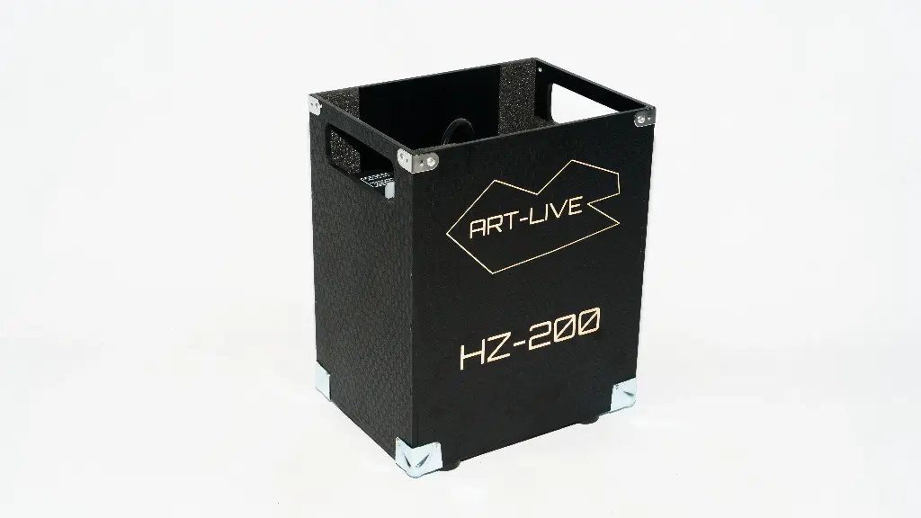 Litter box on Stairville Hz-200